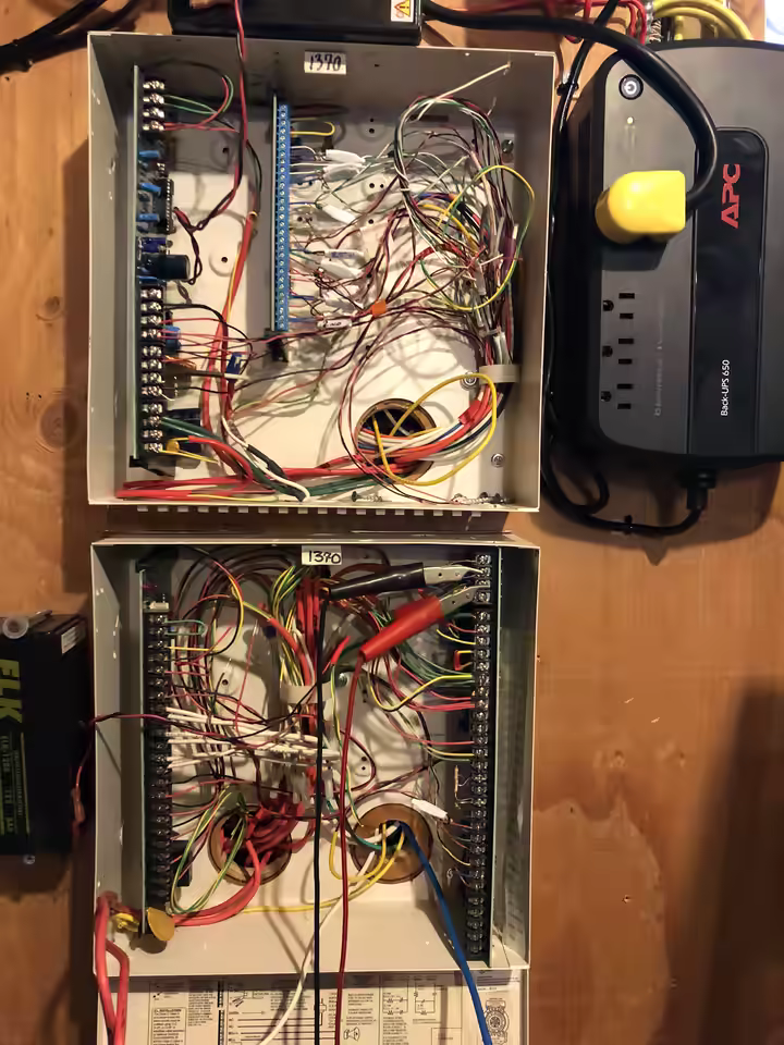 NetworX burg panels close-up.